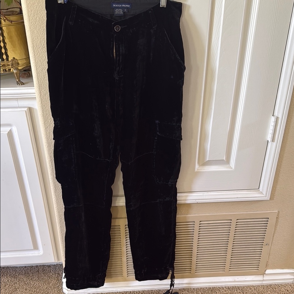 Boston proper black velvet cargo pants size 6